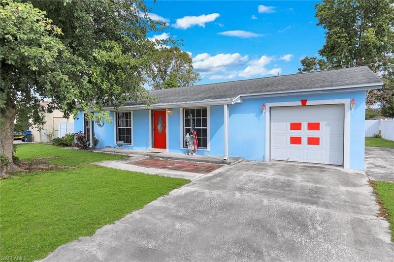 Exterior of 954 Jolly Rd, North Fort Myers